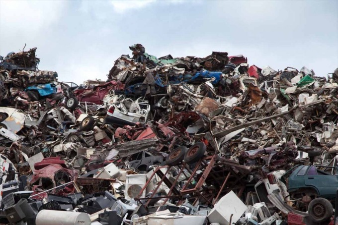 Discarica di pezzi di auto: il Tar del Veneto blocca tutto