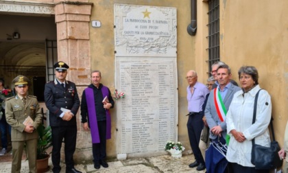 Inaugurati i restauri di due lapidi dedicate ai Caduti mantovani della prima guerra mondiale