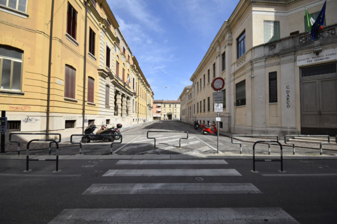 Riqualificazione di via Tasso: nuova pavimentazione, alberi, arredo urbano e illuminazione
