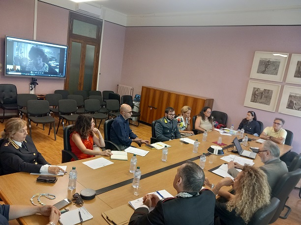 Disagio giovanile e legalità: accordo tra Prefettura, forze dell’ordine e scuole