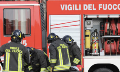 Incendio distrugge il camion dei mercati di un'azienda agricola, paura a Motteggiana
