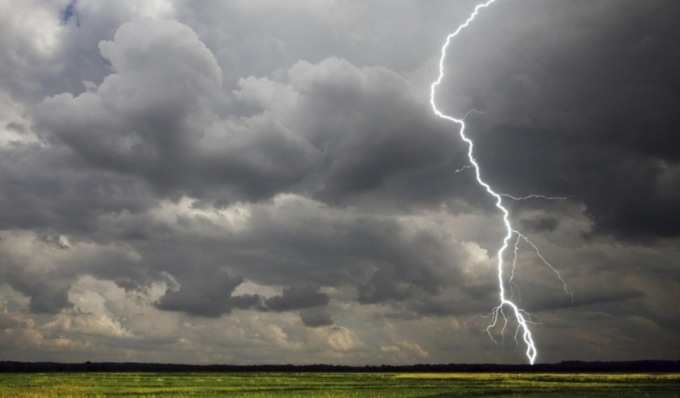 Probabili temporali di forte intensità: allerta meteo a Mantova