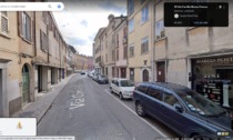 Nuovi asfalti in via Cavour in centro a Mantova, come la cambia la viabilità in zona