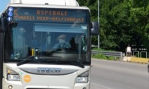 "In ritardo, sporchi e stracolmi": monta la protesta degli studenti per il trasporto Apam