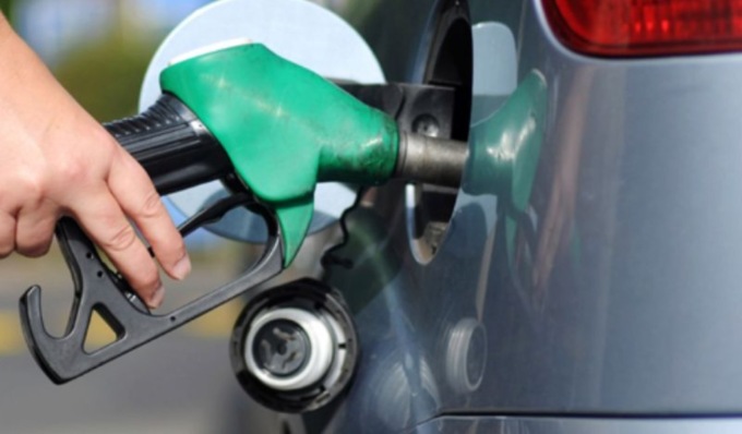 Il bonus benzina da 80 euro e i distributori dove costa meno fare rifornimento a Mantova