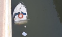 Imbarcazione affonda per una manovra sbagliata del pilota alla Conca di San Leone