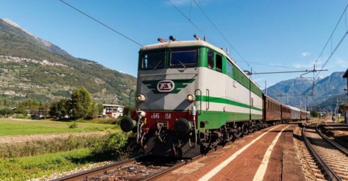 In viaggio sul treno storico da Milano Centrale a Mantova