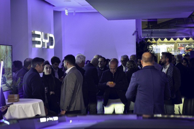 Autotorino inaugura il nuovo store in centro a Milano