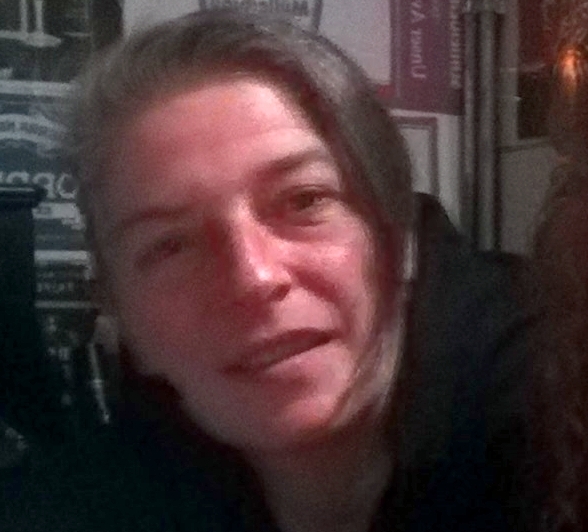 Malore mentre è in casa: donna di 48 anni muore appena arrivata in ospedale