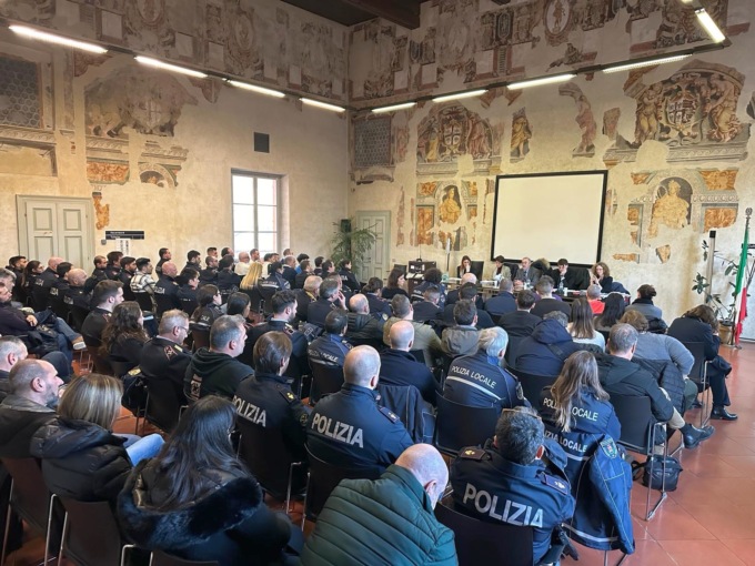 Codice rosso ed emergenze: per gli agenti l’incontro su come procedere per salvare le donne