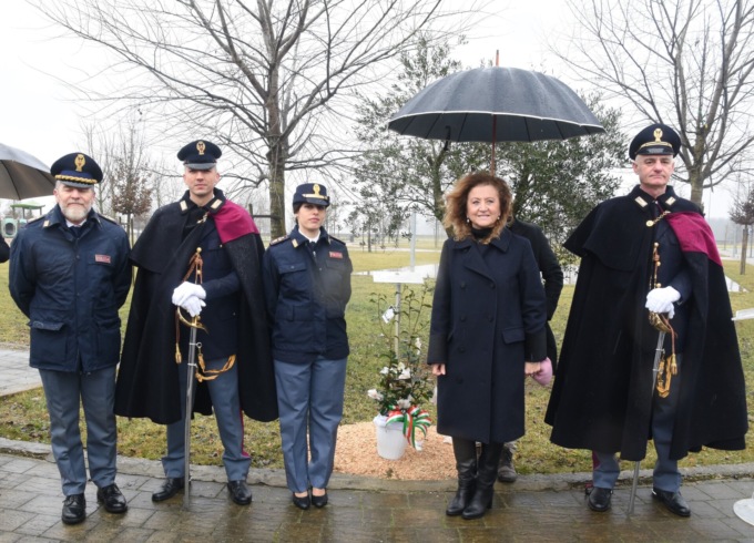 La commemorazione dell’agente Palatucci a Curtatone: “Una vita esempio di coraggio e generosità”