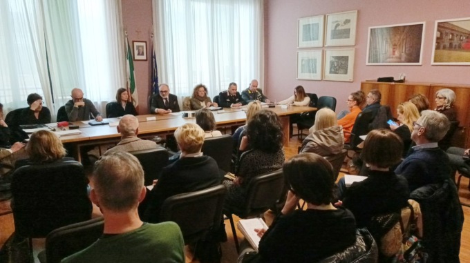 Disagio giovanile a Mantova, l’incontro in Prefettura con i dirigenti scolastici delle scuole secondarie