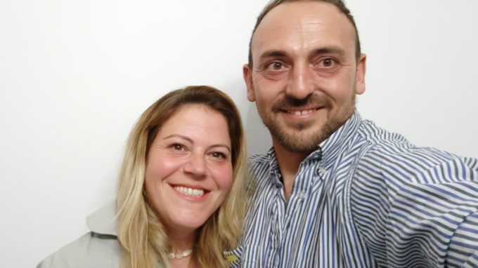 Innamorarsi sul lavoro, la storia di due portalettere di Castiglione delle Stiviere