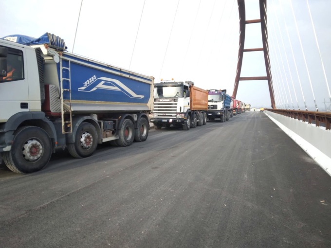 Ci siamo: dopo anni gli autobus ora possono transitare sul ponte di San Benedetto