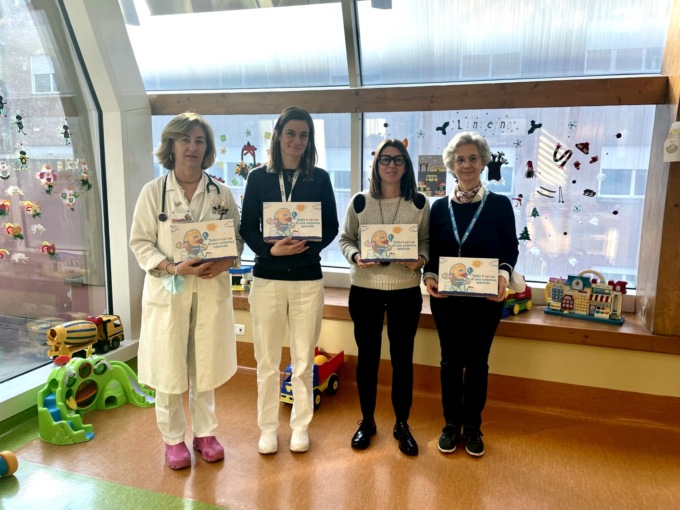Ecco “Regalo sospeso”: doni natalizi per i bambini ricoverati in Pediatria