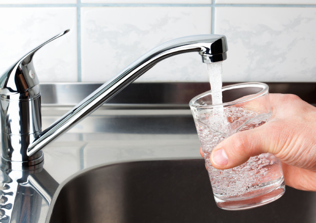 Bolletta dell’acqua, quanto costa a Mantova e provincia