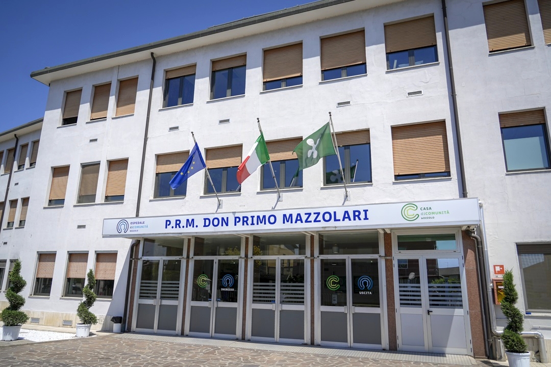 L'ingresso principale del presidio ospedaliero di Bozzolo