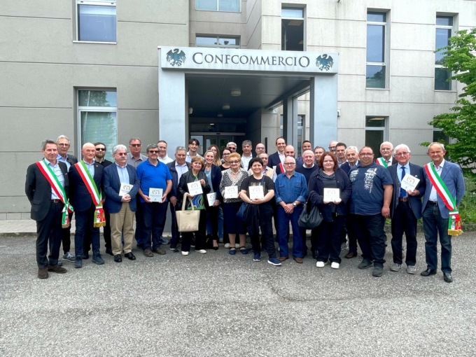 In attività da almeno 40 anni: quali sono le imprese premiate da Confcommercio