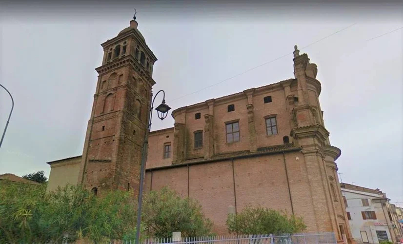 La chiesa parrocchiale di Revere di Borgo Mantovano: mercoledì mattina i funerali
