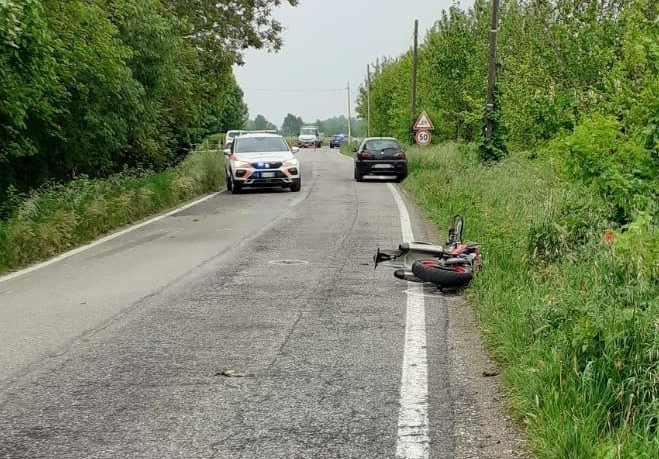 Addio al giovane Ayesh: chi era il 22enne morto in moto travolto da un camion