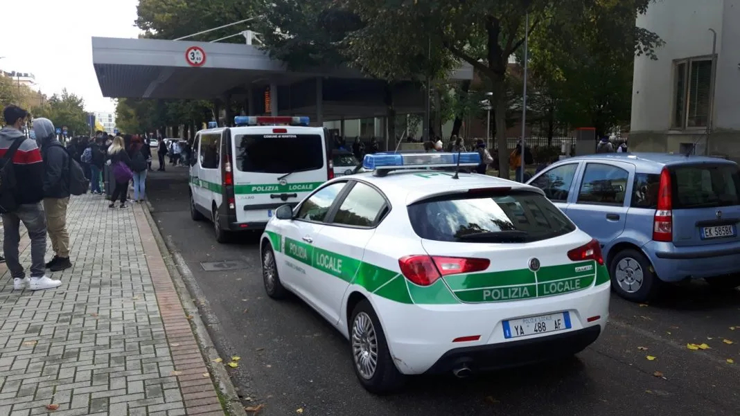 Uno dei servizi svolti dalla polizia locale di Mantova