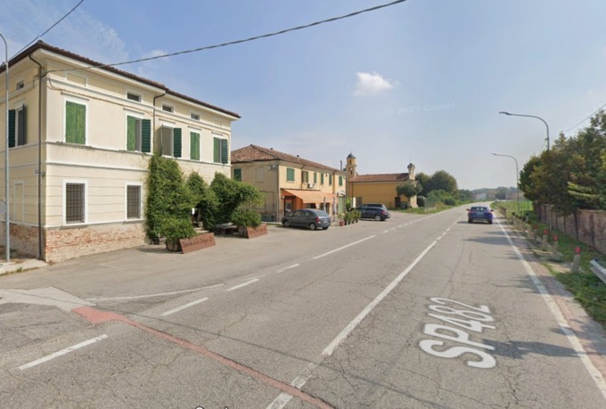 Il litigio finisce con una coltellata all’addome: un 23enne portato in ospedale