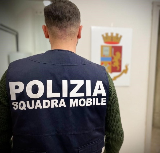 A capo di un’organizzazione criminale per il traffico di migranti: arrestato