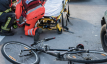 Investito mentre andava al lavoro in bici, 46enne muore sul colpo a Rivalta sul Mincio