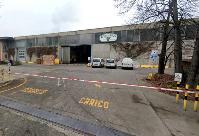 Operaio di 58 anni sta male e muore durante il turno di lavoro di notte in fabbrica