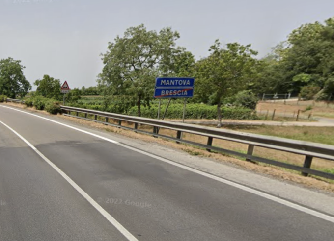 Violento frontale sul confine tra Mantova e Brescia, gravi mamma 45enne e figlia 15enne