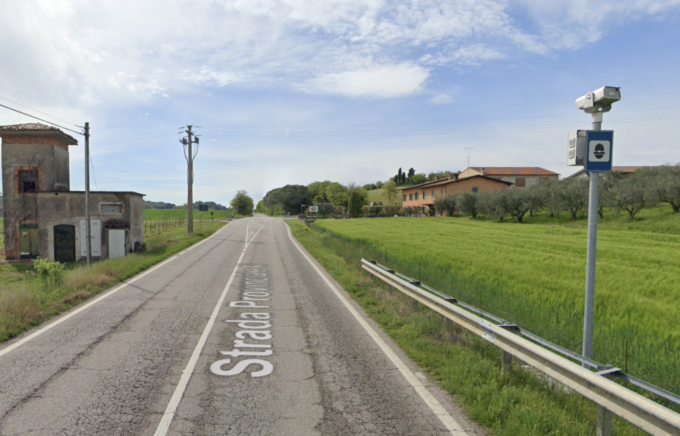 Frontale tra due auto sulla Cavallara a Cavriana, 41enne grave portato via in eliambulanza
