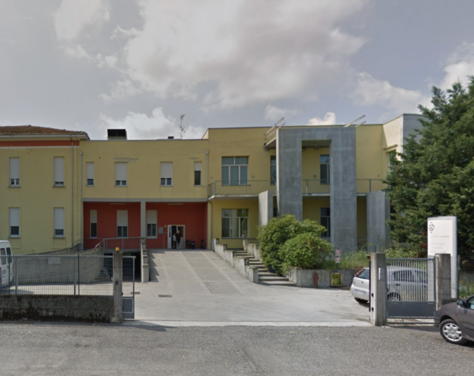 Focolaio di scabbia in una rsa del Mantovano, stop alle visite dei parenti