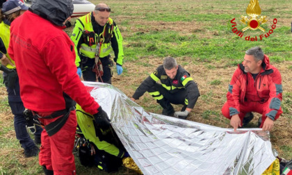 Coperto con erba e foglie: così l'87enne è sopravvissuto per due giorni in un fosso