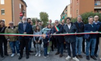 Il sindaco Palazzi inaugura la nuova via Amadei, una strada-giardino mai vista prima