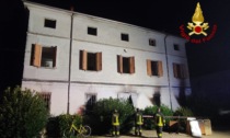 Divampa l'incendio in cucina, abitazione in fiamme nel mantovano