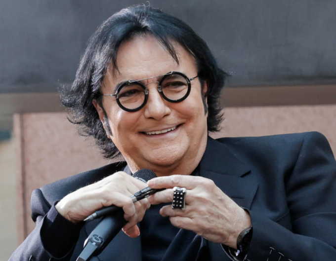 Renato Zero torna a Mantova, tutto pronto per le due date evento al PalaUnical