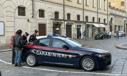 Controlli dei carabinieri in città: 7 segnalati quali assuntori e una multa per ubriachezza