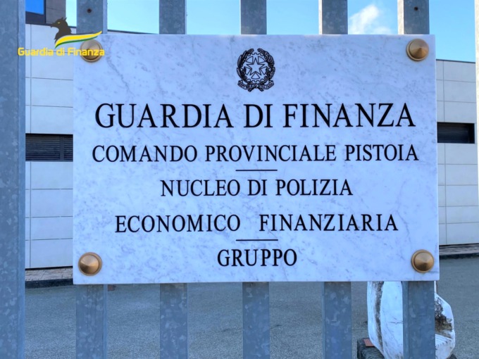 L'operazione è stata condotta in primis dalla guardia di finanza di Pistoia