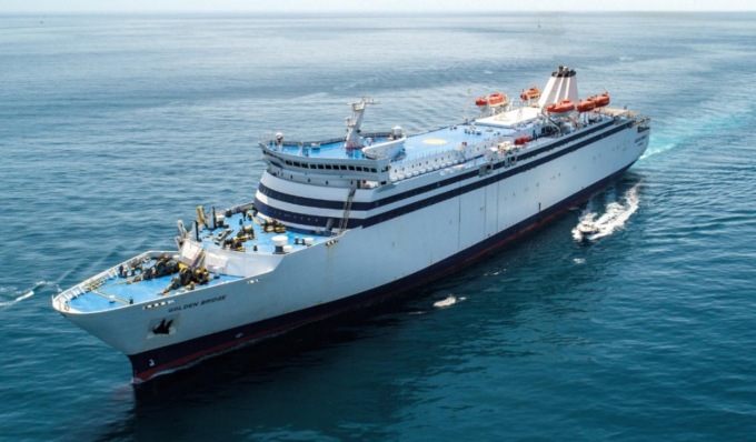 Malore fatale sul traghetto verso la Grecia, muore camionista 50enne di Castiglione