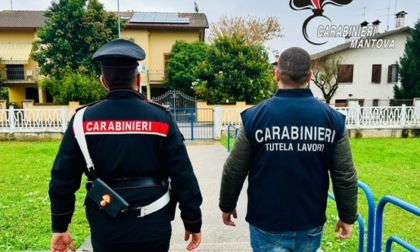 Sicurezza sul lavoro, chiusi due negozi etnici nel quartiere Lunetta