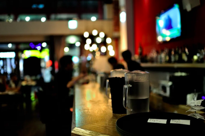 Servono ai clienti prodotti non tracciabili, multa da 3500 euro in un bar di Bozzolo