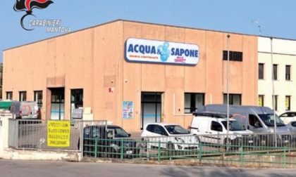 Scatta la denuncia per i responsabili del furto ad "Acqua e Sapone", bottino da 4mila euro