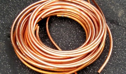 Rubano 70 metri di cavi di rame nell’impianto idrovoro “ex Revere”: indagini in corso a Sermide