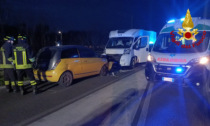 Il malore e il frontale con il camper, grave 55enne