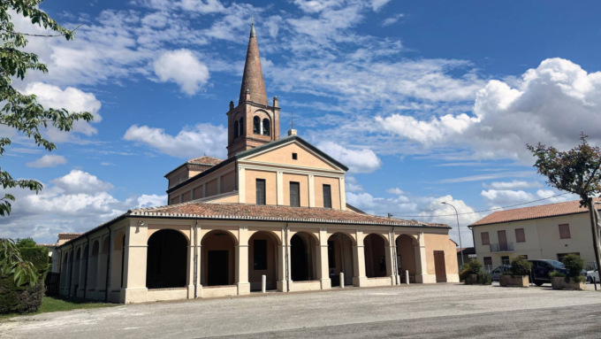 Frate della Comuna Santuario di Ostiglia si getta nel vuoto nella notte: trovato dai confratelli solo la mattina