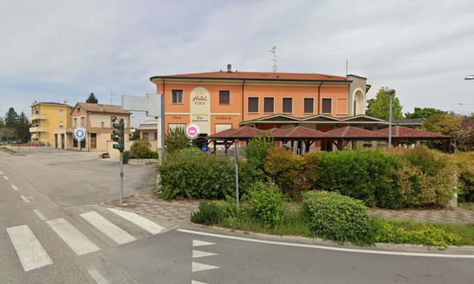 Malore fatale nella mattinata, 74enne trovato morto in albergo a Sermide