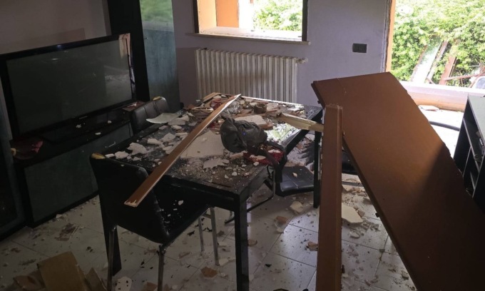 Esplosione all’alba in palazzina ad Asola, grave 52enne in ospedale in elisoccorso