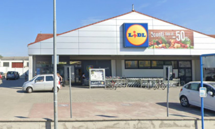 Ladri bucano il muro e fanno irruzione al supermercato Lidl di Gonzaga