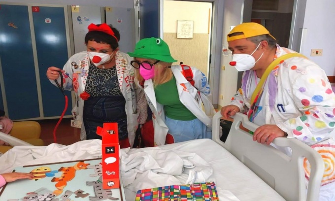 L’associazione mantovana che con i suoi clown porta un sorriso all’ospedale di Casalmaggiore