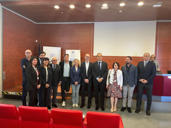 Fondazioni e aziende insieme: donazione da 230mila euro all’ospedale di Mantova